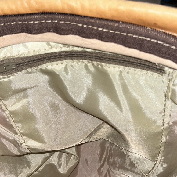 Kenyan Pink Green Tan Hand Woven Sisal & Leather Beaded Straw Zipper Tote Bag - Picture 14 of 15